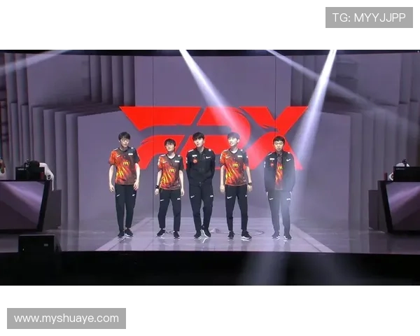 FPX战队在CSGO中的整体压制战术解析与应用探讨 FPX战队在CSGO中的整体压制战术解析与应用探讨