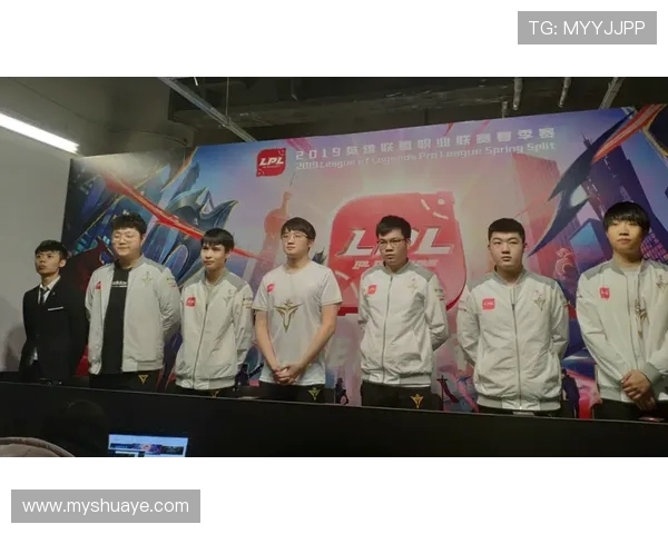 V5职业联赛表现分析：比赛经验如何影响团队整体发挥