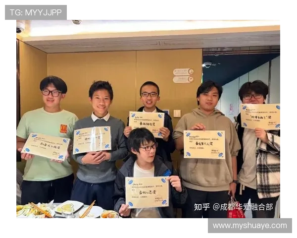 成都飞盘队默契配合探讨聚焦团队合作与战术执行的精彩瞬间