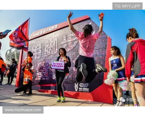 武汉街舞队以99分领跑城市马拉松积分榜展现实力与风采