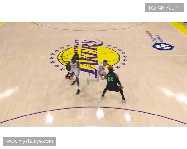 湖人对阵鹈鹕精彩比赛录像回顾与精彩瞬间分析 湖人对阵鹈鹕精彩比赛录像回顾与精彩瞬间分析