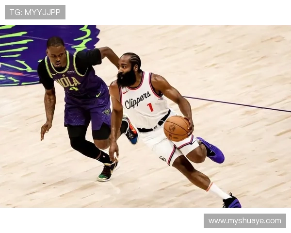 篮网与快船激战回放精彩瞬间解析及赛后点评 篮网与快船激战回放精彩瞬间解析及赛后点评