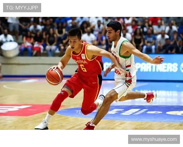 胡金秋的篮球之路:从青涩少年到CBA明星的奋斗历程与荣耀时刻 胡金秋的篮球之路:从青涩少年到CBA明星的奋斗历程与荣耀时刻