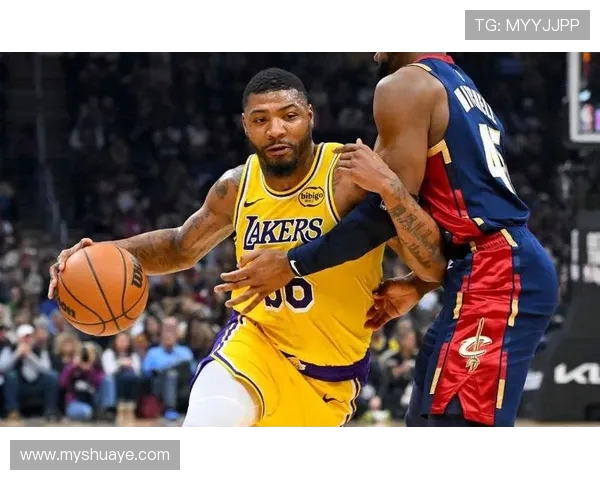 马库斯斯马特:从防守专家到球队领袖的华丽转身 马库斯斯马特:从防守专家到球队领袖的华丽转身