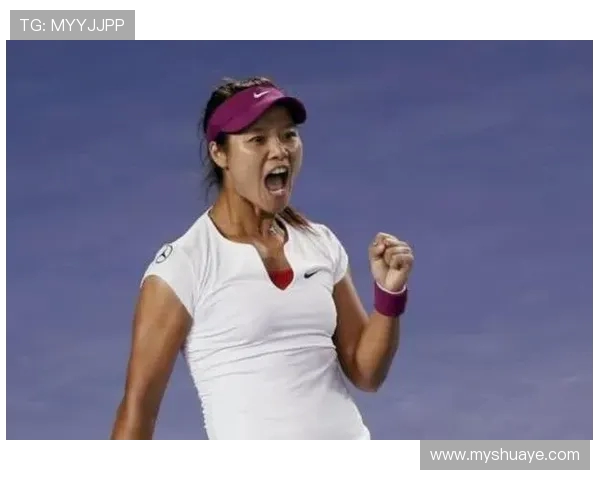 南京网球队技术揭秘：网球巨献背后的训练与策略探讨