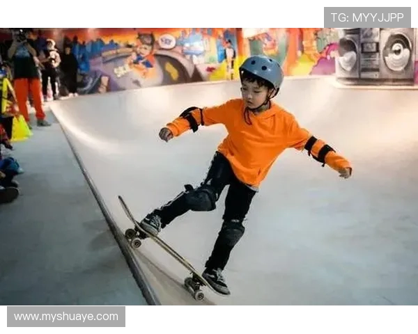 广州滑板队的逆袭之旅：从默默无闻到闪耀街头的奋斗故事