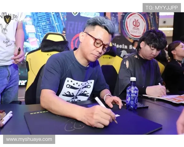 CSGO战队LNG实现团队协作新高度引发电竞圈热议