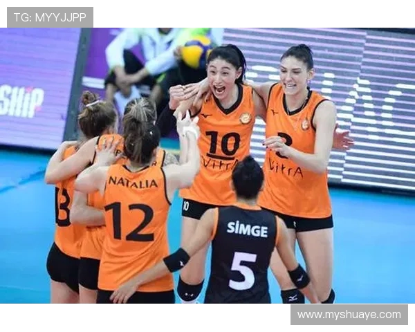 广州排球队在排球节奏排行榜中荣获第六名展现出强劲实力与团队合作精神